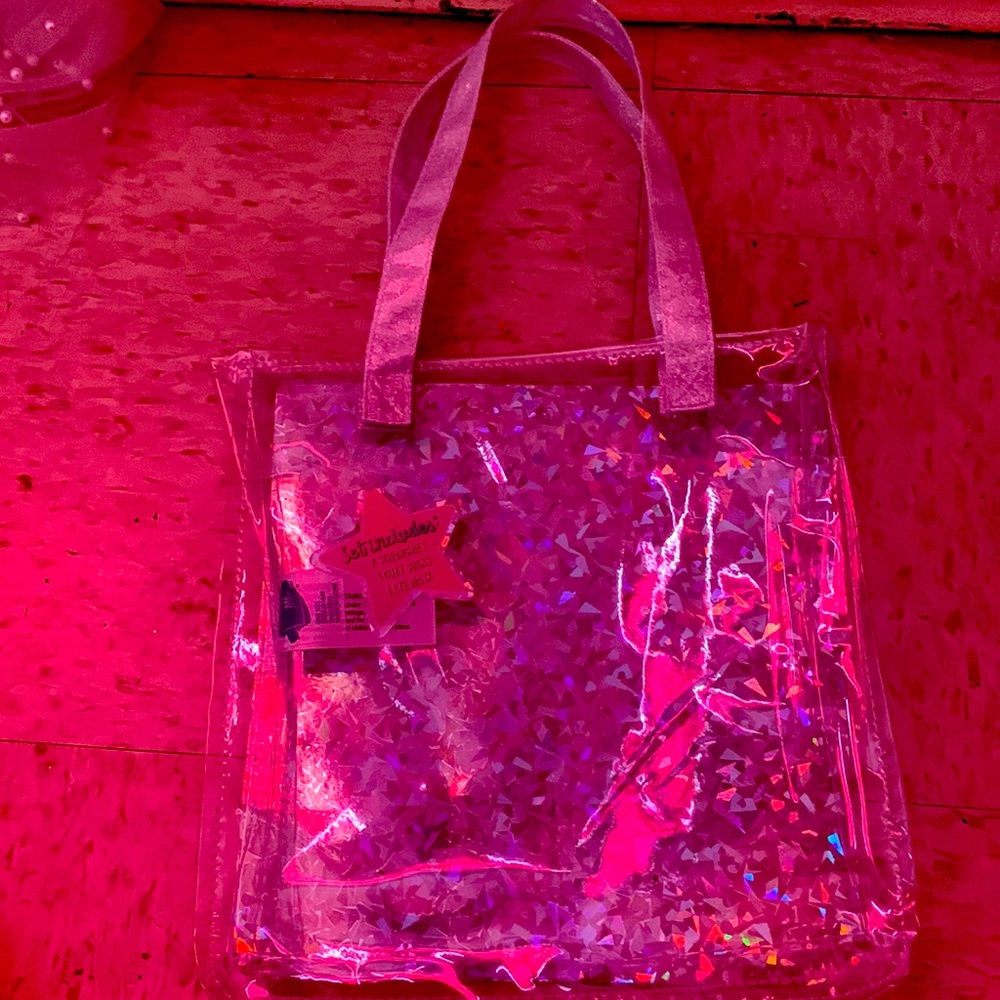 This is a mini purse..!